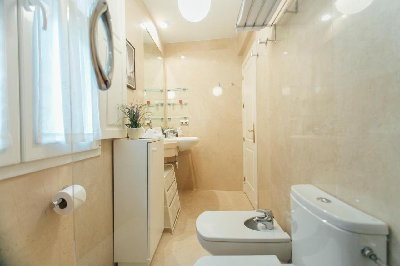 Comfortable Duplex- 1Bd 2Bth- Dean Miranda Sevilla Bagian luar foto
