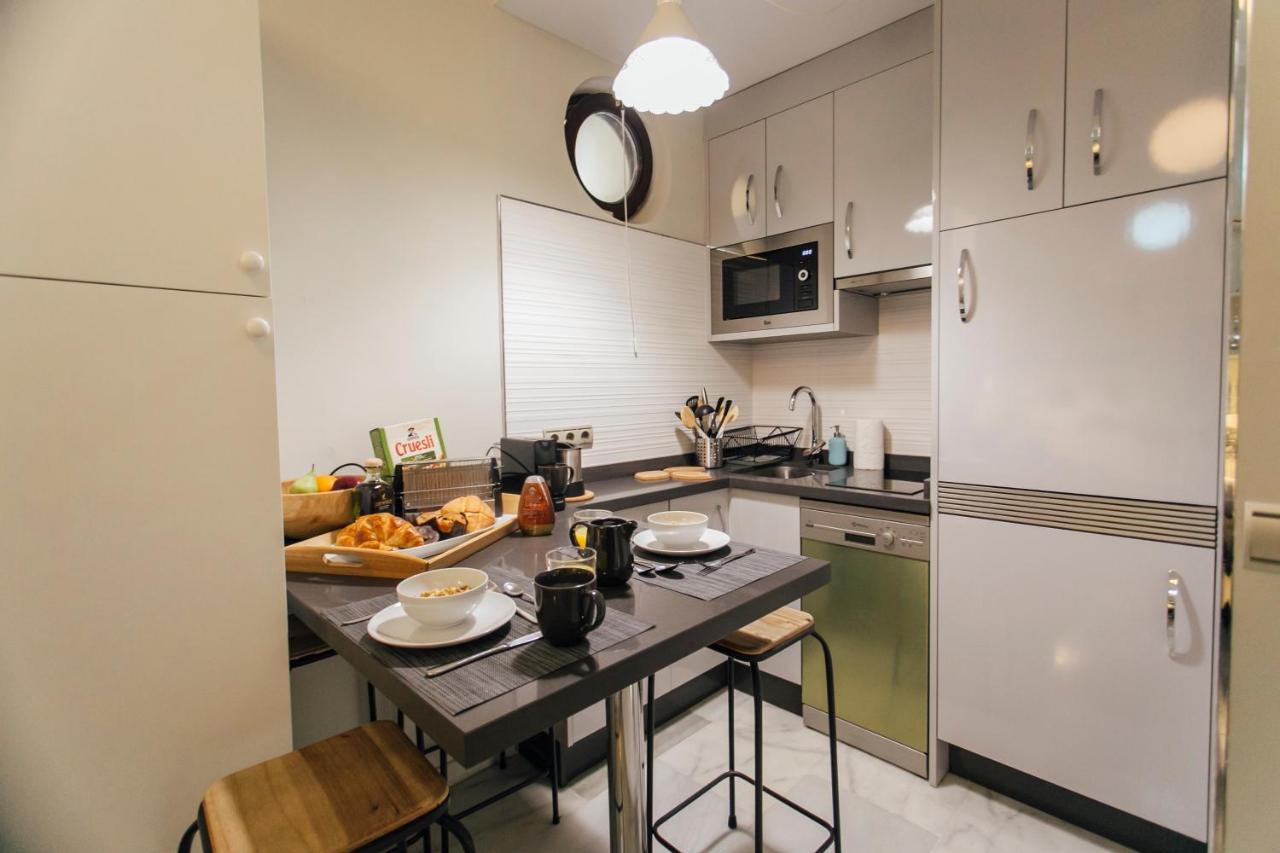 Comfortable Duplex- 1Bd 2Bth- Dean Miranda Sevilla Bagian luar foto