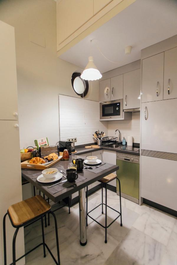 Comfortable Duplex- 1Bd 2Bth- Dean Miranda Sevilla Bagian luar foto