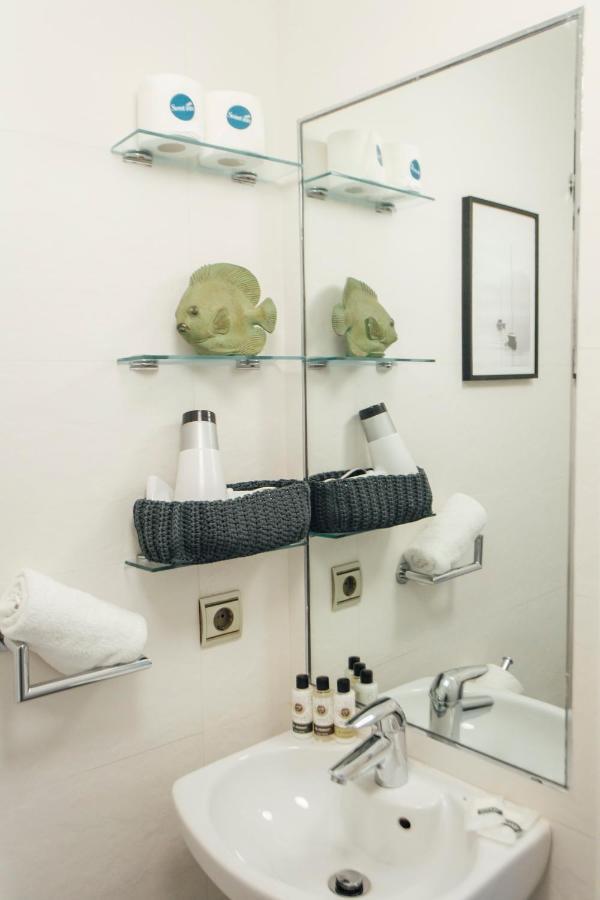 Comfortable Duplex- 1Bd 2Bth- Dean Miranda Sevilla Bagian luar foto